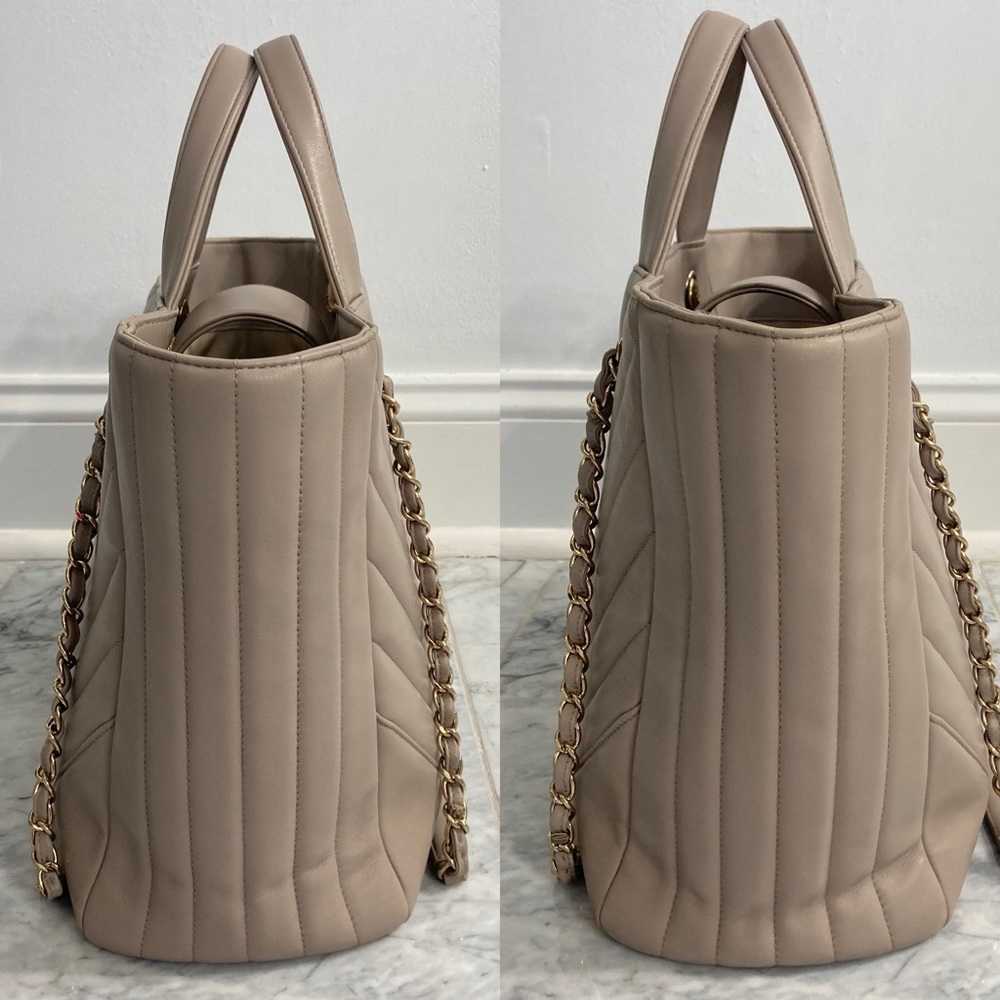 CHANEL Taupe CC Lambskin Chevron Quilted Leather Chain Statement Shopper Tote - Picture 3 of 15